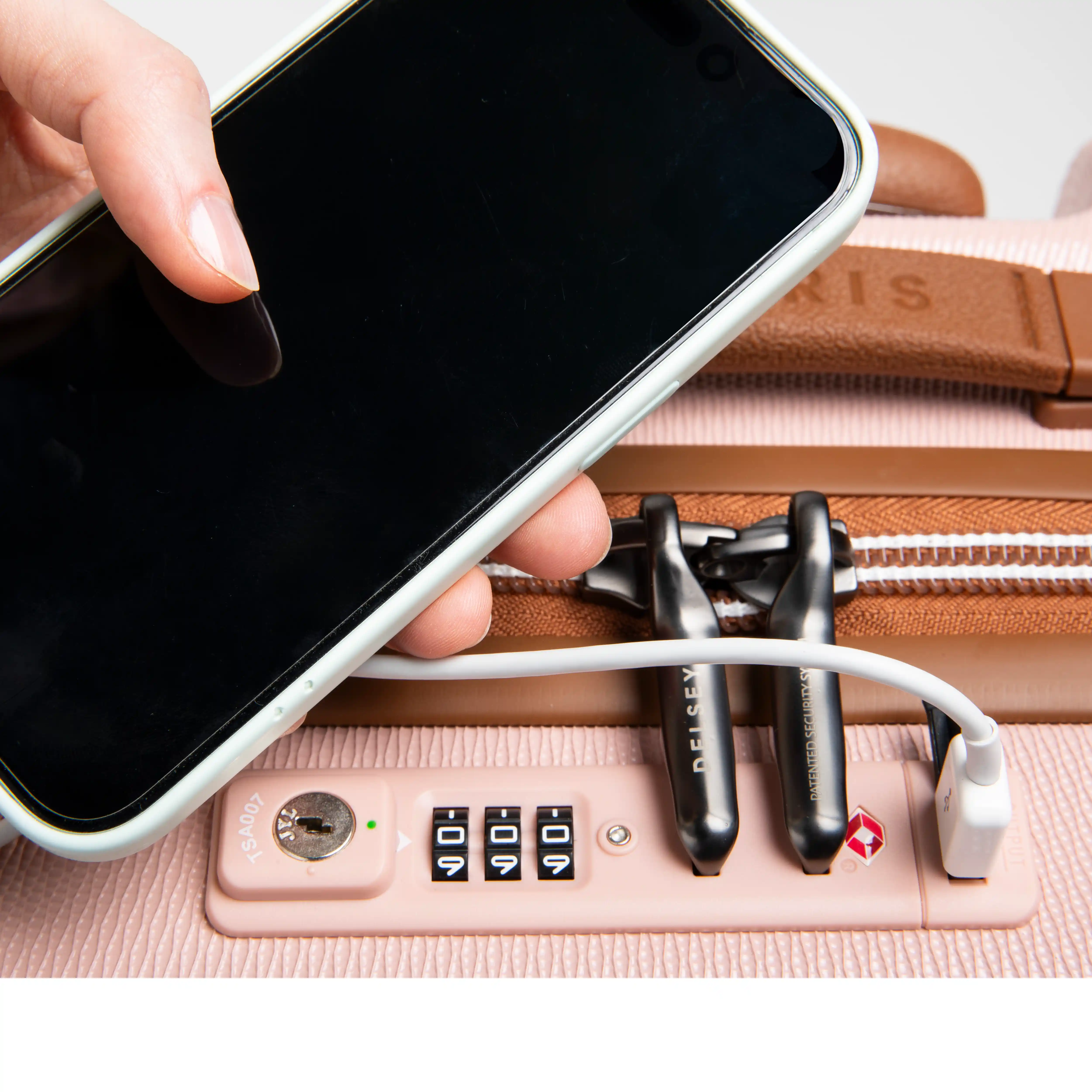 CHATELET AIR 2.0 - Carry-On Plus Spinner - Image 39