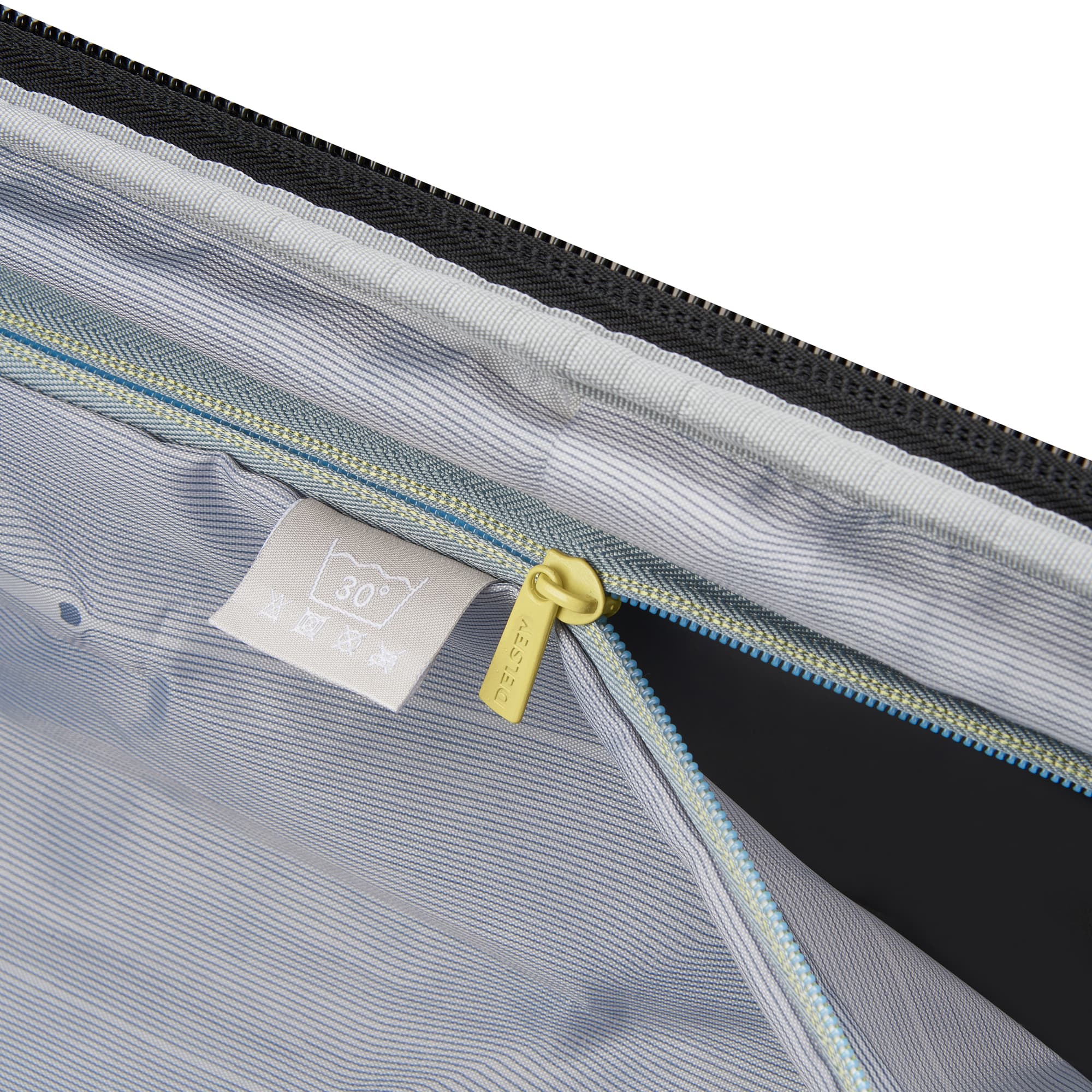 Cruise 3.0 - Carry-On Plus Expandable Spinner - Image 40